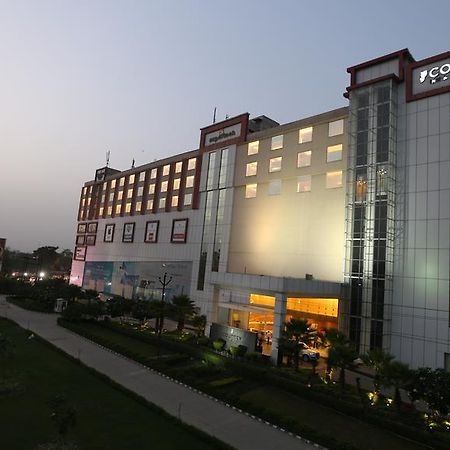 Country Inn & Suites By Radisson, Meerut Exterior photo
