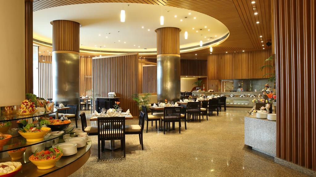 Country Inn & Suites By Radisson, Meerut Exterior photo